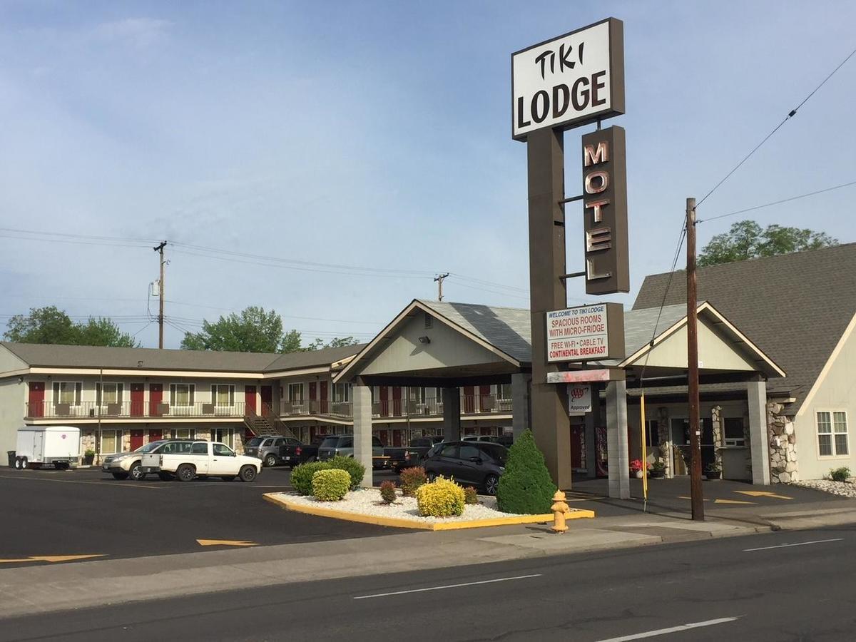 Tiki Lodge Medford Exterior foto